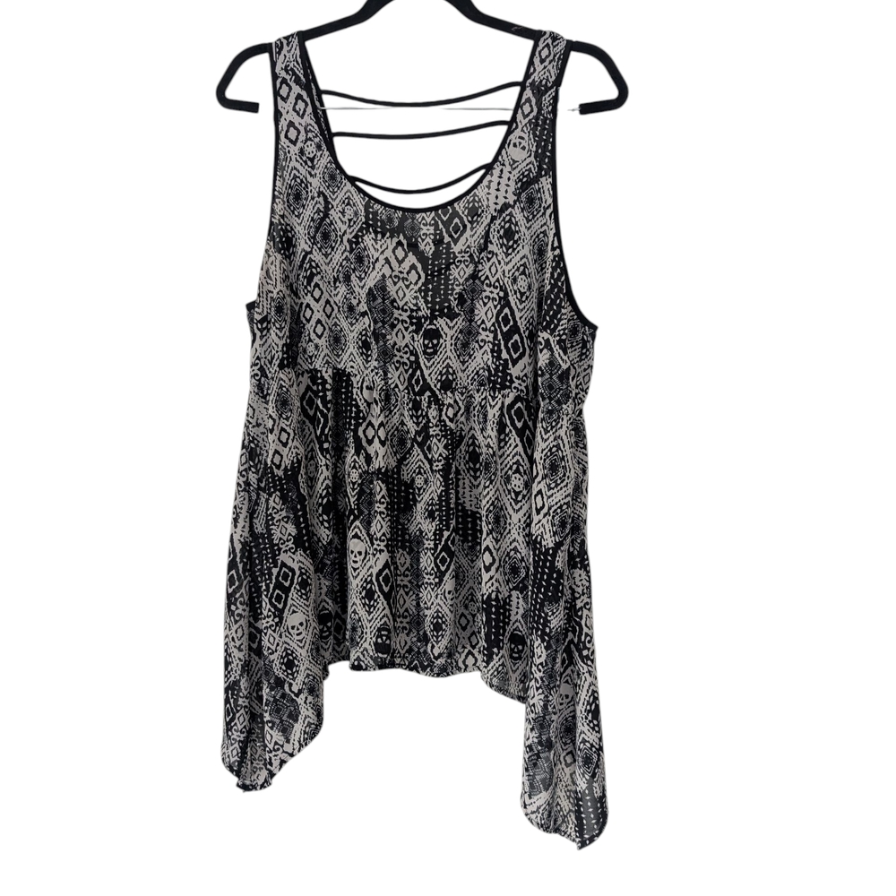 Torrid Black/White Boho Skull Top Sz.2 (18/20)